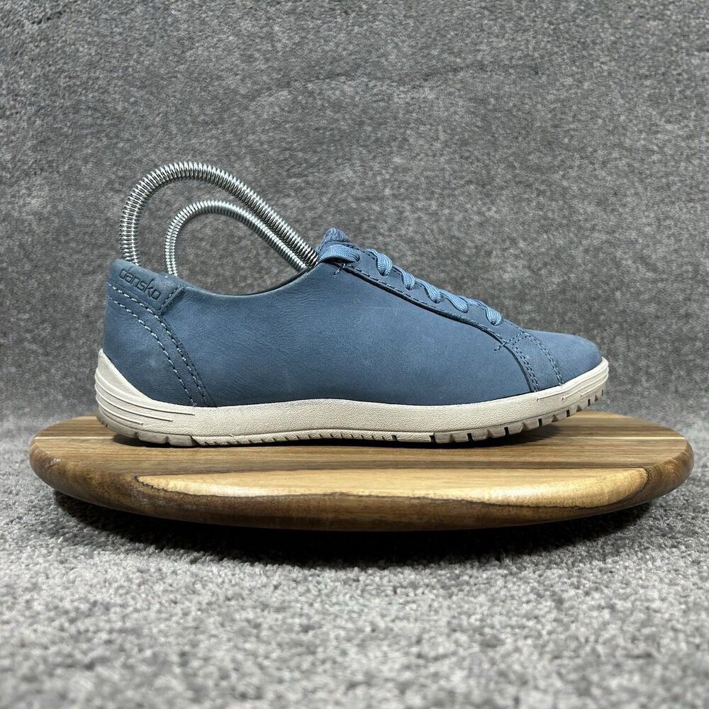 Dansko Leela Women's Sz EU 37 US 6.5 Blue Nubuck Leather Waterproof Shoes Used